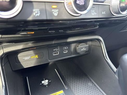 Certified 2025 Honda CR-V Sport Touring image 23