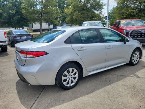 Certified 2024 Toyota Corolla LE FWD image 7