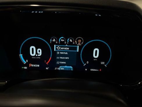 Used 2022 Ford F150 Lariat w/ Equipment Group 502A High AWD/4WD image 17