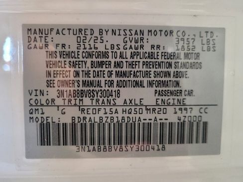 Used 2025 Nissan Sentra S FWD image 33
