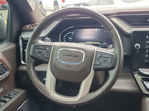 Used 2022 GMC Sierra 1500 Denali w/ Denali Reserve Package image 31