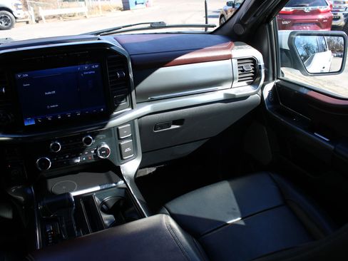 Used 2022 Ford F150 Lariat w/ Max Trailer Tow Package AWD/4WD image 19