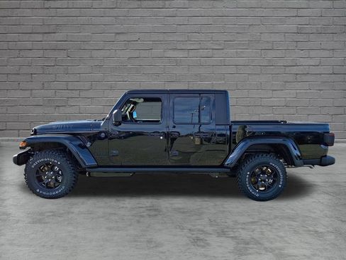 New 2026 Jeep Gladiator Sport AWD/4WD image 5