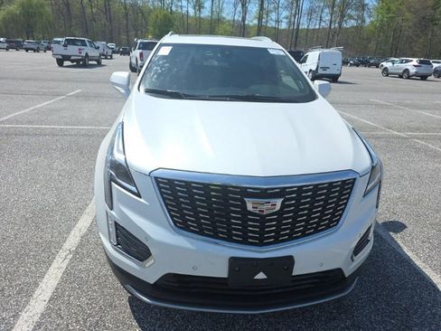 Used 2023 Cadillac XT5 Premium Luxury AWD/4WD image 3