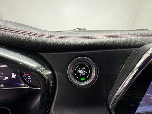 Certified 2021 Chevrolet Blazer RS w/ Enhanced Convenience Package FWD image 17