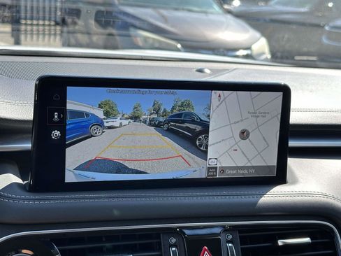 Used 2023 Genesis G70 2.0T image 31