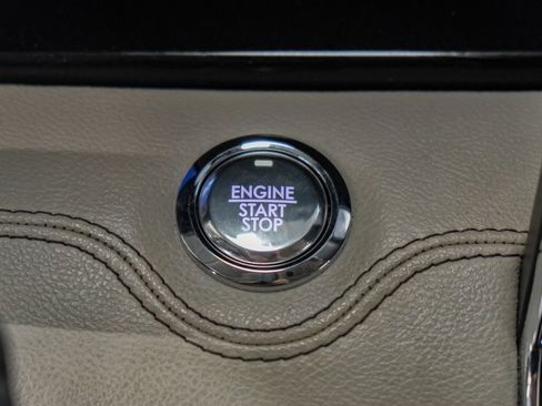 Used 2023 Lincoln Navigator L Reserve image 28
