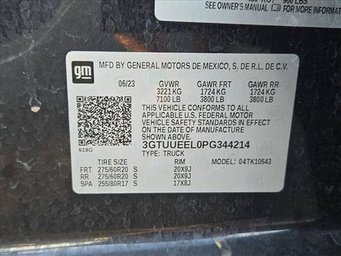Used 2023 GMC Sierra 1500 AT4 w/ AT4 Premium Package AWD/4WD image 15