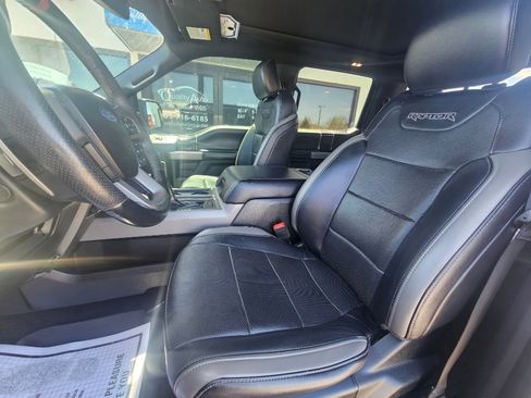 Used 2018 Ford F150 Raptor w/ Equipment Group 802A Luxury AWD/4WD image 9