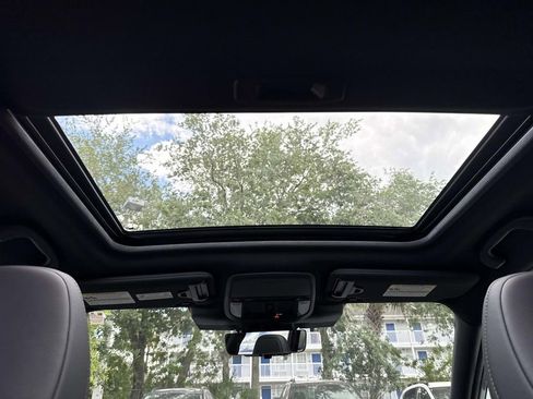 New 2026 Subaru Forester Touring AWD/4WD image 19