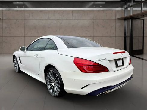 Used 2017 Mercedes-Benz SL 550 image 5