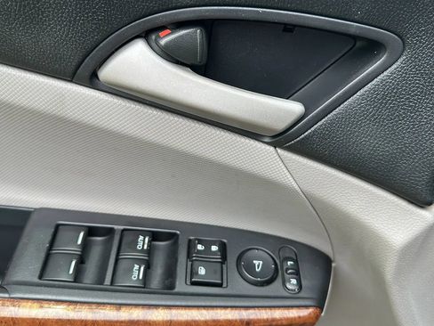 Used 2012 Honda Accord EX image 40