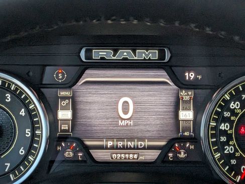 Used 2023 RAM 1500 Laramie image 30