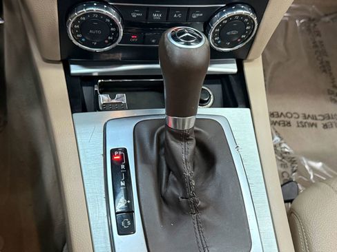 Used 2012 Mercedes-Benz C 250 C 250 Coupe 2D image 29