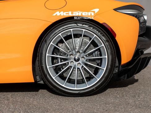 New 2026 McLaren Artura image 18