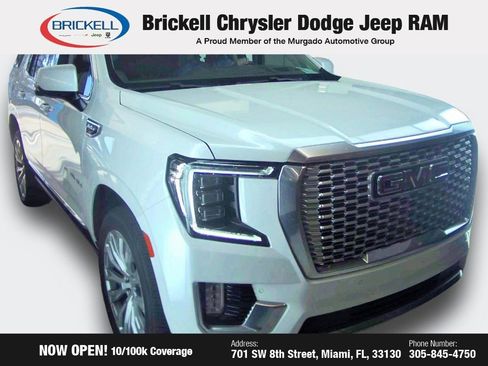 Used 2021 GMC Yukon Denali w/ Denali Premium Package image 26