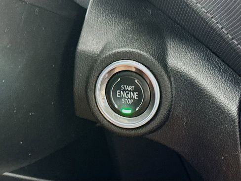 Used 2021 Chevrolet TrailBlazer LT w/ Premium Seating Package image 21