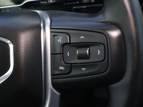 Used 2023 GMC Sierra 1500 Elevation image 28