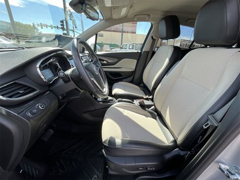 Used 2021 Buick Encore Preferred w/ Safety Package image 11
