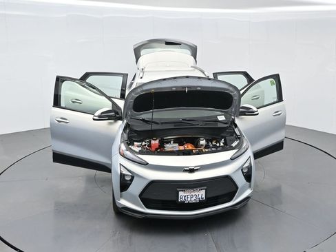 Used 2022 Chevrolet Bolt EUV LT image 34