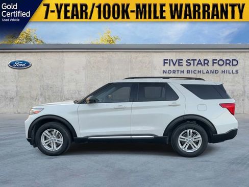Certified 2022 Ford Explorer XLT w/ Equipment Group 202A image 6