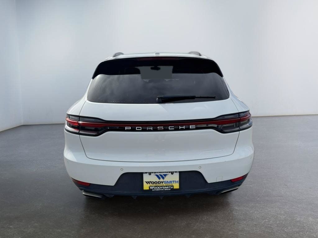 Used 2019 Porsche Macan AWD/4WD image 4