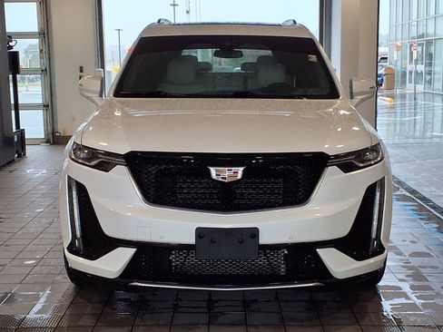 Used 2024 Cadillac XT6 Sport AWD/4WD image 34
