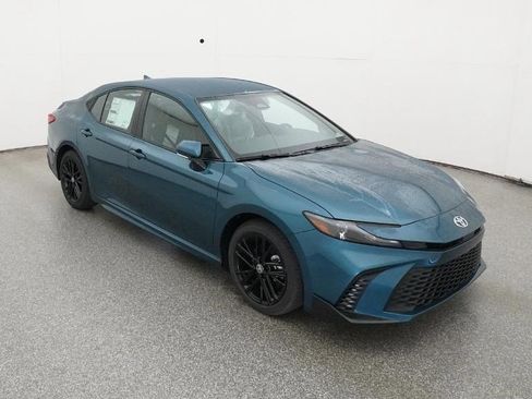 New 2026 Toyota Camry SE image 30