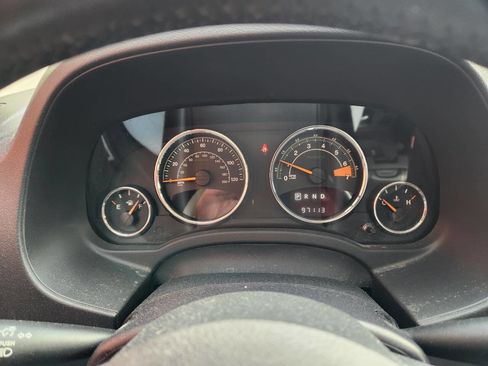 Used 2015 Jeep Compass High Altitude image 17