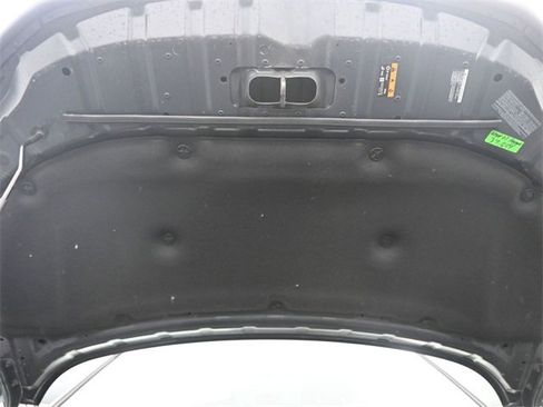 Used 2023 Nissan Rogue S image 21