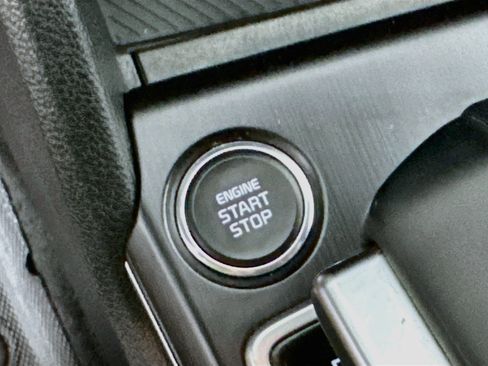 Used 2026 Kia Sportage LX w/ LX Convenience Package FWD image 19