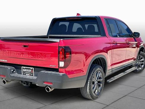 Used 2024 Honda Ridgeline Sport image 13