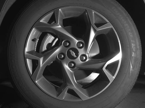 Used 2025 Chevrolet Trax LT w/ LT Convenience Package FWD image 12