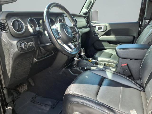 Used 2021 Jeep Wrangler Unlimited Sahara w/ Dual Top Group AWD/4WD image 17