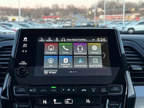 Used 2023 Honda Odyssey Touring image 29