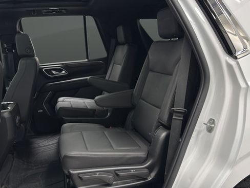 Used 2023 Chevrolet Tahoe LT w/ LT Signature Plus Package AWD/4WD image 24