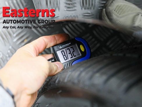 Used 2022 Mercedes-Benz E 450 Cabriolet image 25