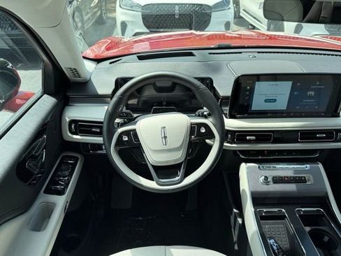 New 2025 Lincoln Aviator 2WD w/ Equipment Group 101A image 6