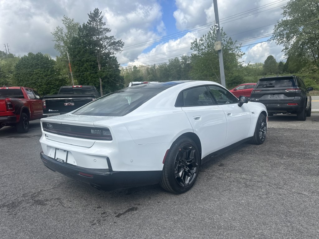 New 2026 Dodge Charger R/T AWD/4WD image 5