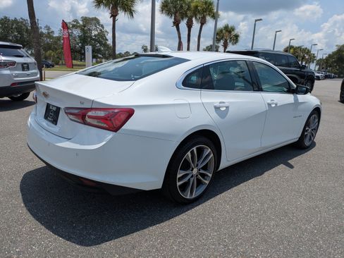 Used 2024 Chevrolet Malibu LT FWD image 4