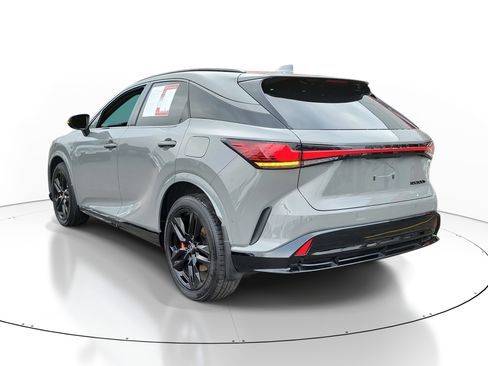 Used 2025 Lexus RX 500h F Sport image 3