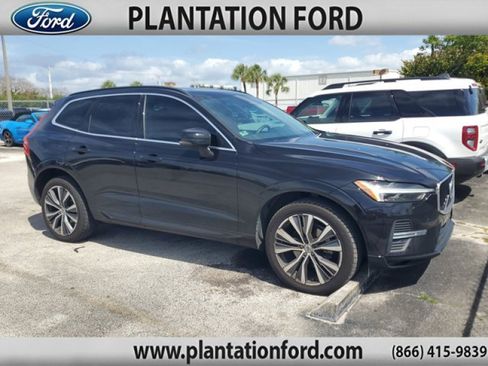 Used 2022 Volvo XC60 B5 Momentum w/ Protection Package Premier image 1