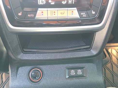 Used 2021 BMW X7 xDrive40i w/ M Sport Package image 24