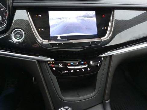 Used 2023 Cadillac XT6 Sport image 16