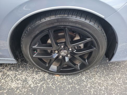 Used 2022 Honda Civic Sport image 9