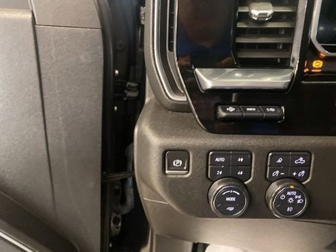 Certified 2023 Chevrolet Silverado 1500 LTZ w/ LTZ Premium Package AWD/4WD image 12