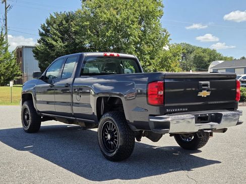 Used 2015 Chevrolet Silverado 2500 W/T AWD/4WD image 9