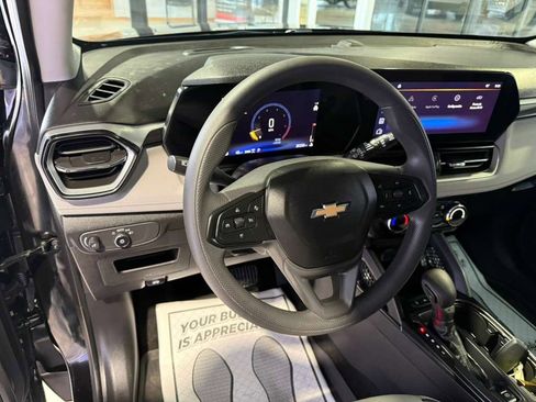 Used 2024 Chevrolet TrailBlazer LT w/ Driver Confidence Package AWD/4WD image 29