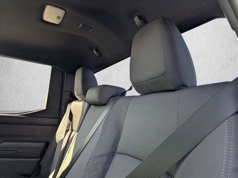 Used 2025 Toyota Tacoma SR5 AWD/4WD image 16