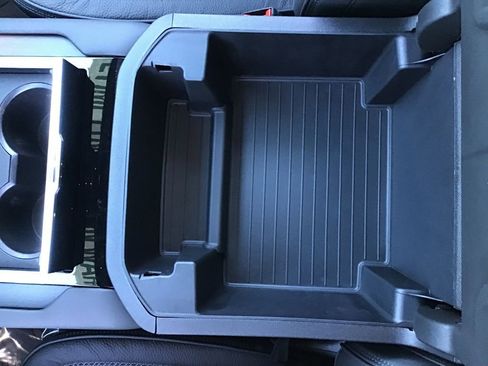 New 2026 GMC Yukon Denali image 25